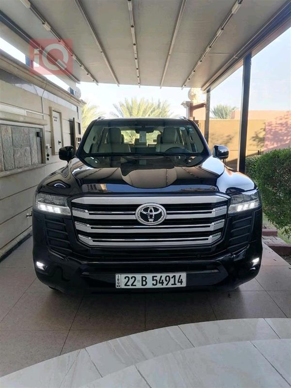 Toyota for sale in Iraq